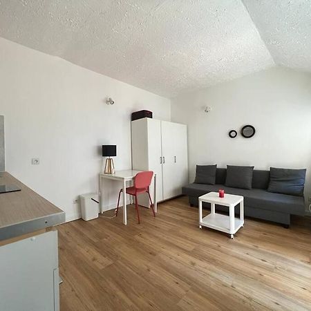 Apartmán Le Cocon De Melun Exteriér fotografie