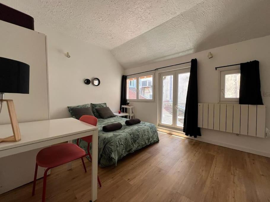 Apartmán Le Cocon De Melun Exteriér fotografie