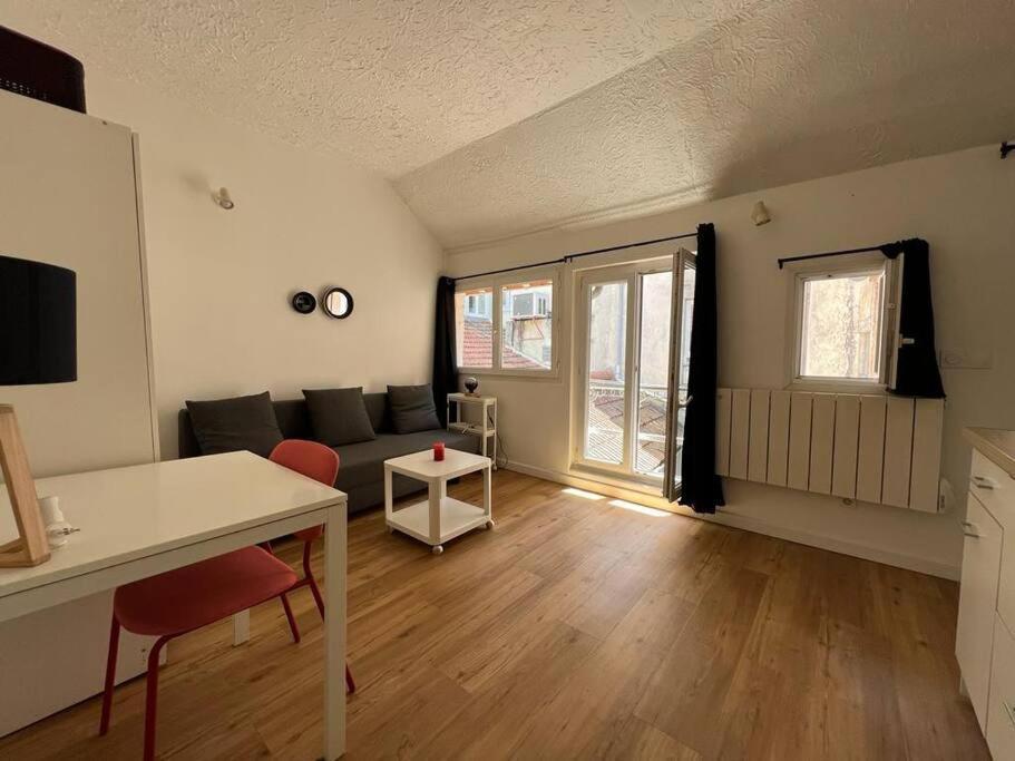 Apartmán Le Cocon De Melun Exteriér fotografie